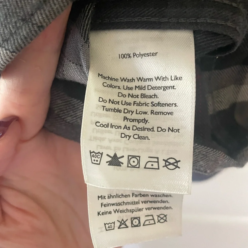 Eddie Bauer Black and Gray Plaid Button-Up Shirt - Picture 9 of 10